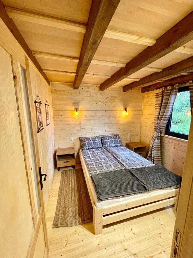 루치아네 니다 Wypoczynek Pod Lipami B&B 외부 사진