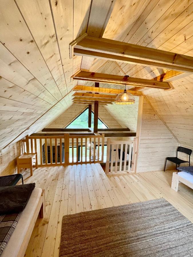 루치아네 니다 Wypoczynek Pod Lipami B&B 외부 사진