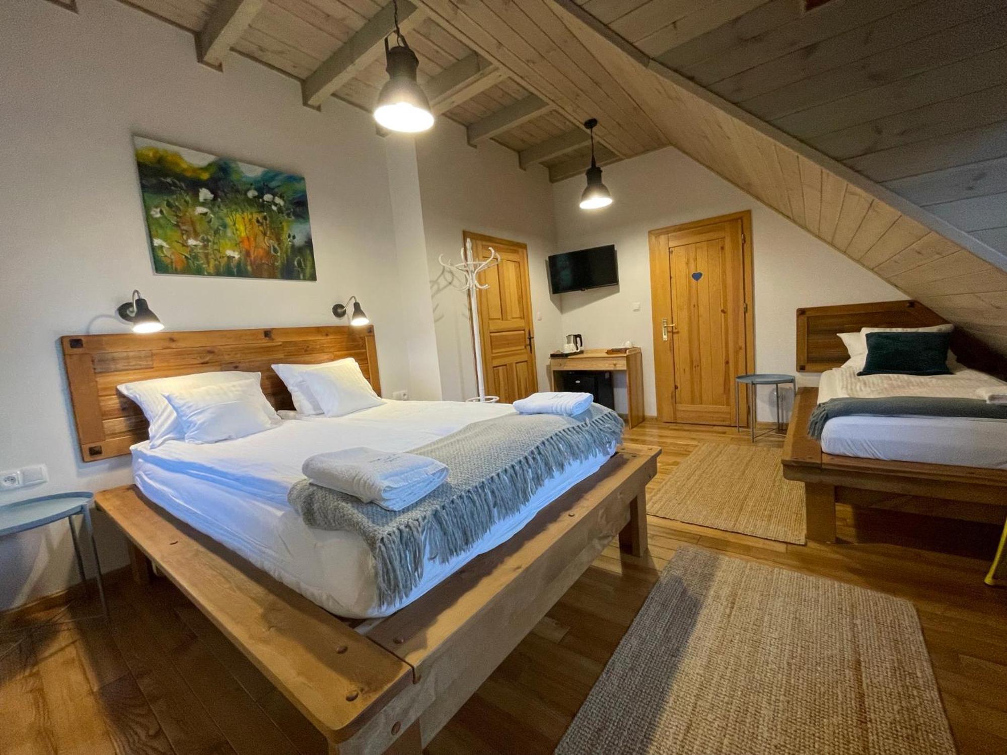 루치아네 니다 Wypoczynek Pod Lipami B&B 외부 사진