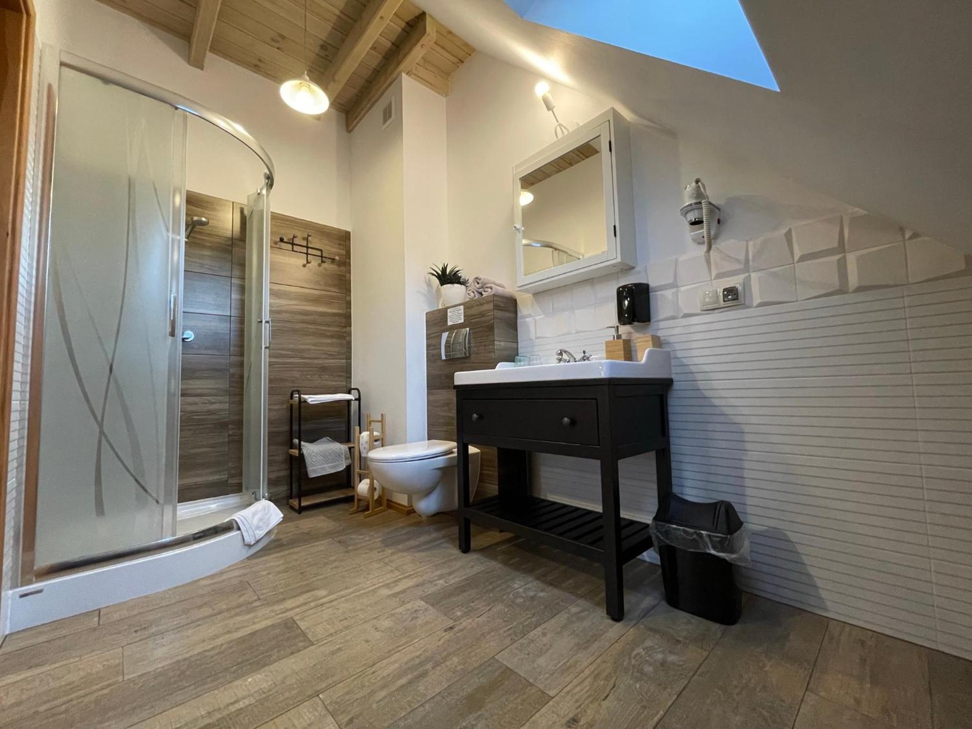 루치아네 니다 Wypoczynek Pod Lipami B&B 외부 사진